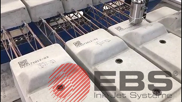 軌枕標(biāo)識(shí)解決方案 EBS-1500在線(xiàn)大字符噴碼機(jī)